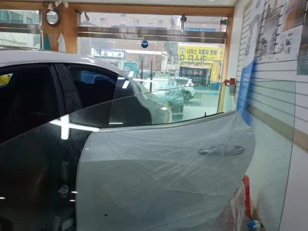 마세라티 기블리 솔라가드 새턴 반사필름 시공 *부천 카스터모터스 / 경기 부천