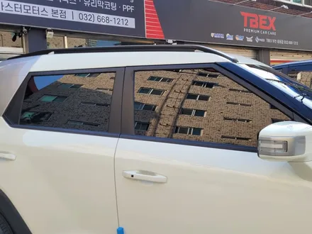 쌍용 토레스 썬팅 티벡스 가성비 제품으로 시공 끝 / 경기 부천