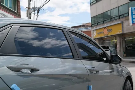 아반떼썬팅 경험과 노하우가 있는 업체가 잘합니다. / 경기 부천
