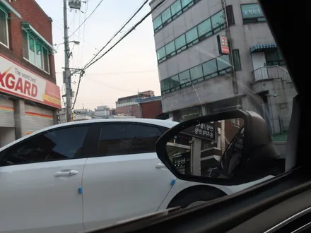 팬텀블랙 색상 투싼 NX4 차량에 알맞는 썬팅은? / 경기 부천