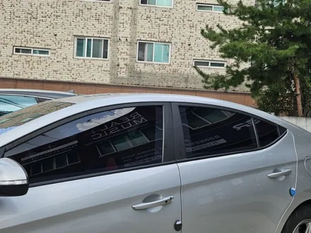 부천 레이노 R2 아반떼 AD 썬팅 재시공 더할 나위 없어 / 경기 부천