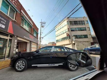 제네시스 G90 풀체인지 카프리 블루 색상 티나인 R100 완벽해요 / 경기 부천