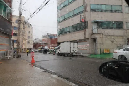 중동썬팅 재시공 기아 스토닉 티나인 R100 저가형 이젠 안녕 / 경기 부천