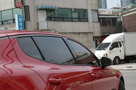 부천신차패키지 하이크로마레드 색상 스팅어 시공해드렸습니다. / 경기 부천