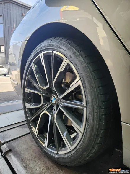 [부산휠복원][부산휠수리] BMW 7 시리즈 휠복원 컷팅휠 완벽 복원 / 부산 해운대 송정동