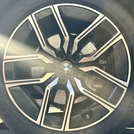 [부산휠복원][부산휠수리]BMW X7 다이아몬드 컷팅 휠 / 부산 해운대 송정동