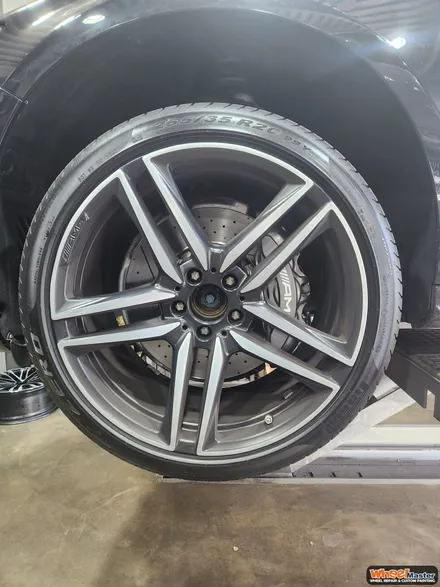 [부산휠도색][휠마스터] 벤츠 E63 AMG 블랙유광 휠도색 및 캘리퍼 도색 / 부산 해운대 송정동
