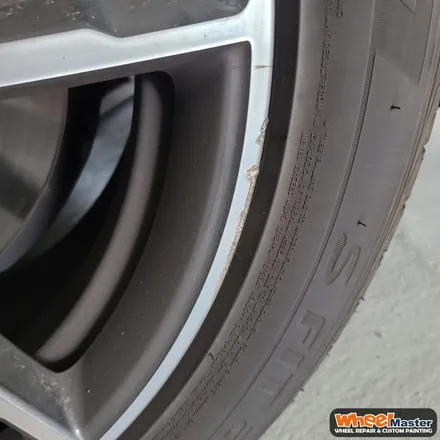 [부산휠복원][부산휠수리] BMW 520i 다이아몬드 컷팅휠 복원 / 부산 해운대 송정동