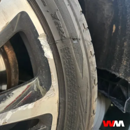 [부산휠복원][부산휠수리] BMW i8 다이아몬드컷팅 휠복원 / 부산 해운대 송정동