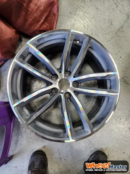 [부산휠복원][부산휠수리] BMW 520i 다이아몬드 컷팅휠 복원 / 부산 해운대 송정동