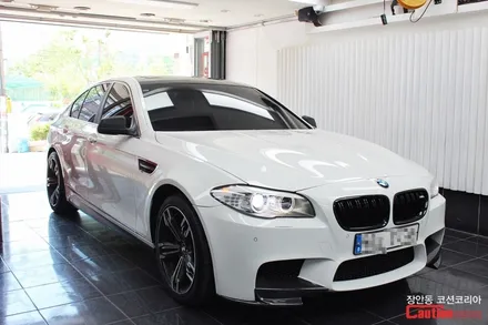BMW 535d 루프스킨 시공, 뛰어난 내구성과 선명한 광택을 자랑하는 KPMF 탑폴리에 ! - 장안동 코션 / 동대문,광진구,중랑구