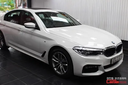 BMW 5시리즈 루프스킨 : 3M 유광블랙 - 장안동 코션 / 동대문,광진구,중랑구