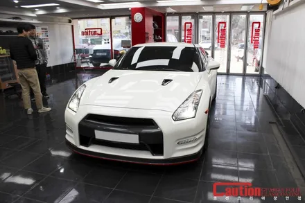 닛산 R35 GTR 탑폴리에 루프스킨으로 드레스업 / 동대문,광진구,중랑구