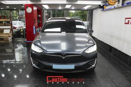 전복되지 않는 SUV. 테슬라 모델X의 카민레드 전체랩핑 / 동대문,광진구,중랑구