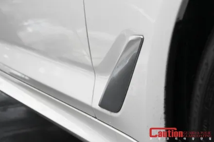 BMW 520d 순정지향적인 드레스업 튜닝. 랩핑으로 한번에 해결 / 동대문,광진구,중랑구