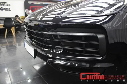 포르쉐 카이엔 SUV 그릴랩핑과 윈도우몰딩 랩핑의 깔끔한 효과 / 동대문,광진구,중랑구
