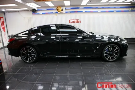 BMW 850i 크롬죽이기로 올블랙 완성 (프론트그릴, 윈도우몰딩) / 동대문,광진구,중랑구