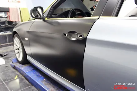 BMW 320i 카스킨 , 사틴블랙 전체랩핑 - 장안동 코션 / 동대문,광진구,중랑구