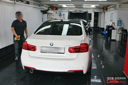 BMW 320d 자동차 루프스킨 (3M 1080 유광블랙) / 동대문,광진구,중랑구