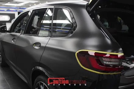 강북 사틴블랙 랩핑은 에이버리 SWF : BMW X5 전체 풀시공 / 동대문,광진구,중랑구