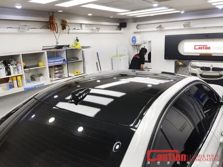 BMW 320d 루프스킨 3M2080 유광블랙 시공기 / 동대문,광진구,중랑구