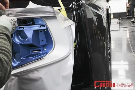 BMW i8 사틴실버 부분랩핑으로 파란색 포인트를 없애봐요~ / 동대문,광진구,중랑구