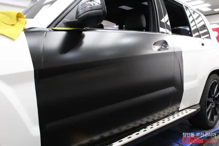 벤츠 GLK 220 사틴블랙 전체랩핑 - 자동차 랩핑 전문 장안동 코션 / 동대문,광진구,중랑구