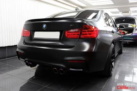 자동차 래핑 가격보다 더 중요한건 따로있다!? BMW 3시리즈 사틴블랙 전체 래핑 / 동대문,광진구,중랑구