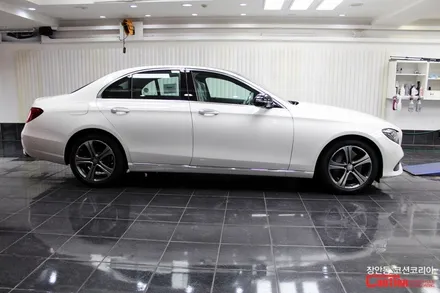 벤츠 E300 루프스킨과 PPF, 코션가드 STEP2 패키지 시공 / 동대문,광진구,중랑구