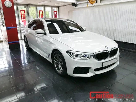 BMW 520d 탑폴리에 루프스킨으로 드레스업 / 동대문,광진구,중랑구
