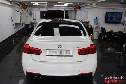 BMW 330i 자동차 루프스킨 시공, 3M 1080 유광블랙 - 장안동 코션 / 동대문,광진구,중랑구