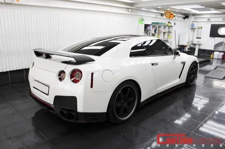 닛산 R35 GTR 탑폴리에 루프스킨으로 드레스업 / 동대문,광진구,중랑구