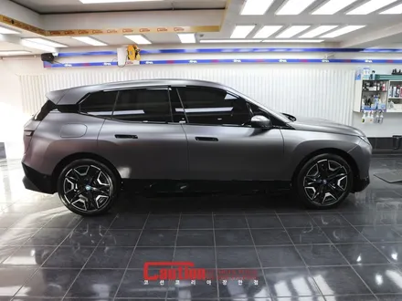 블루 리지 마운틴보다 사틴 다크그레이! BMW iX / 동대문,광진구,중랑구