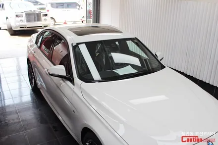 BMW 320d 루프스킨 & 사이드미러 포인트랩핑 - 장안동 코션 / 동대문,광진구,중랑구