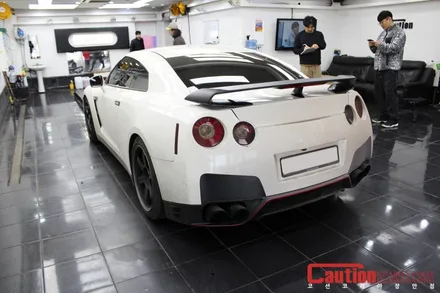 닛산 R35 GTR 탑폴리에 루프스킨으로 드레스업 / 동대문,광진구,중랑구