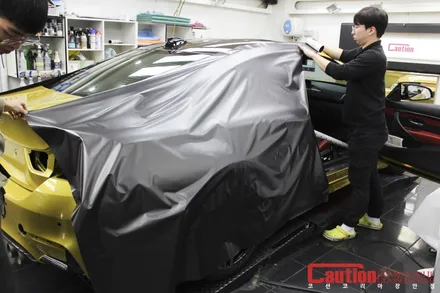 BMW M4 사틴다크그레이 전체랩핑 / 동대문,광진구,중랑구