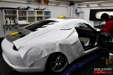 포르쉐 911 카레라S 사틴 화이트 전체랩핑 - 장안동 코션 / 동대문,광진구,중랑구