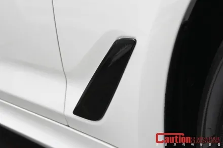 BMW 520d 순정지향적인 드레스업 튜닝. 랩핑으로 한번에 해결 / 동대문,광진구,중랑구