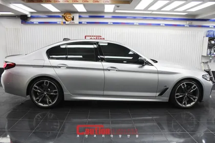 실버애로우의 명성을 빼앗을만한 BMW M550i 사틴실버 전체랩핑 / 동대문,광진구,중랑구