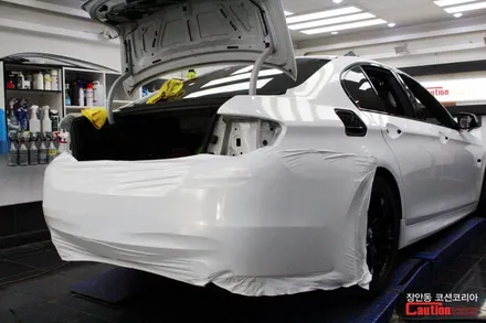BMW 535D 펄화이트 전체랩핑 시공 - 카스킨 전문 장안동 코션 / 동대문,광진구,중랑구