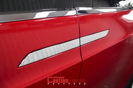 전복되지 않는 SUV. 테슬라 모델X의 카민레드 전체랩핑 / 동대문,광진구,중랑구