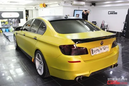 BMW 520d 카스킨 사틴옐로우 전체랩핑 - 장안동 코션 / 동대문,광진구,중랑구