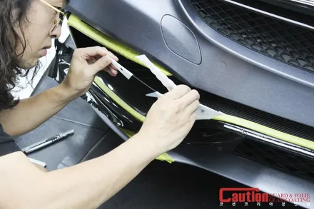 AMG C63 스틸브러쉬 전체랩핑 / 블랙 포인트 크롬죽이기 랩핑 / 동대문,광진구,중랑구