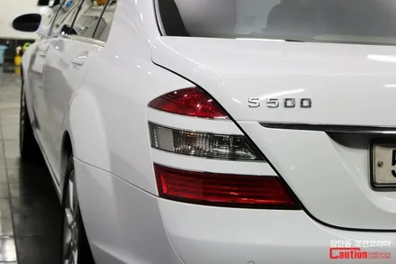 벤츠 w221 S500 카스킨, 유광화이트 전체랩핑 - 장안동 코션 / 동대문,광진구,중랑구