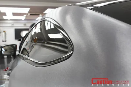 AMG C63 스틸브러쉬 전체랩핑 / 블랙 포인트 크롬죽이기 랩핑 / 동대문,광진구,중랑구