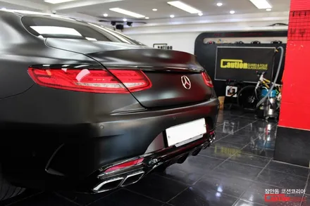 무광과 유광 사이의 반무광 !! 진리의 사틴블랙 랩핑 시공, 벤츠 S63 AMG 사틴블랙 전체랩핑 / 동대문,광진구,중랑구