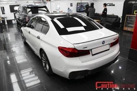 BMW 520d 순정지향적인 드레스업 튜닝. 랩핑으로 한번에 해결 / 동대문,광진구,중랑구