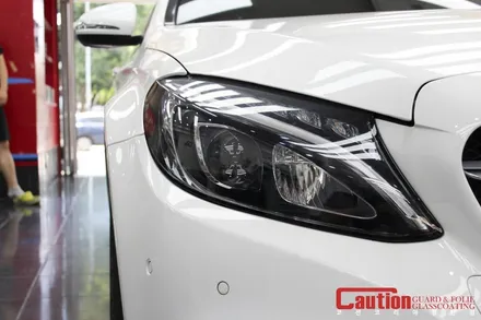 벤츠 C350e 하이브리드의 생활보호패키지 + 범퍼코너 PPF / 동대문,광진구,중랑구