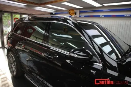 벤츠 GLS450d 그릴 블랙랩핑 & 크롬지우기 / 동대문,광진구,중랑구