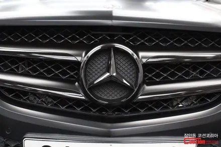 벤츠 GLK 220 사틴블랙 전체랩핑 - 자동차 랩핑 전문 장안동 코션 / 동대문,광진구,중랑구